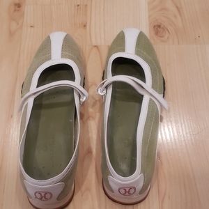 Cole Haan Nike Air soles